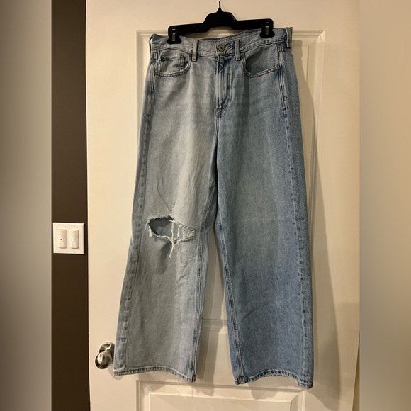 American Eagle high rise truly two toned skater jeans 10 - Picture 2 of 12